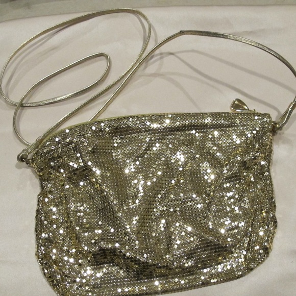 Whiting & Davis Handbags - Vintage Whiting and Davis shoulder bag